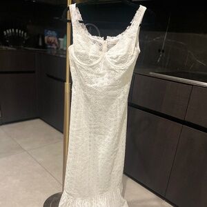 XS Doen White Dress